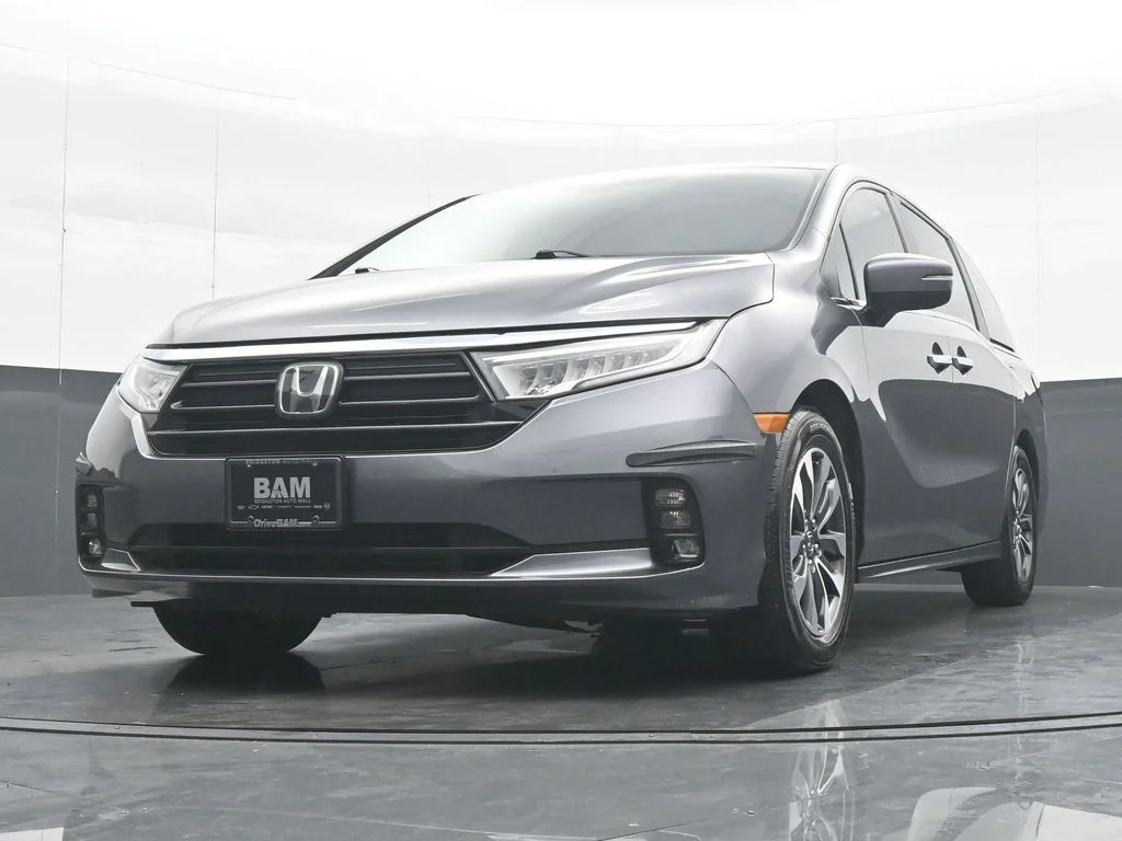 Used 2023  Honda EX-L image 44