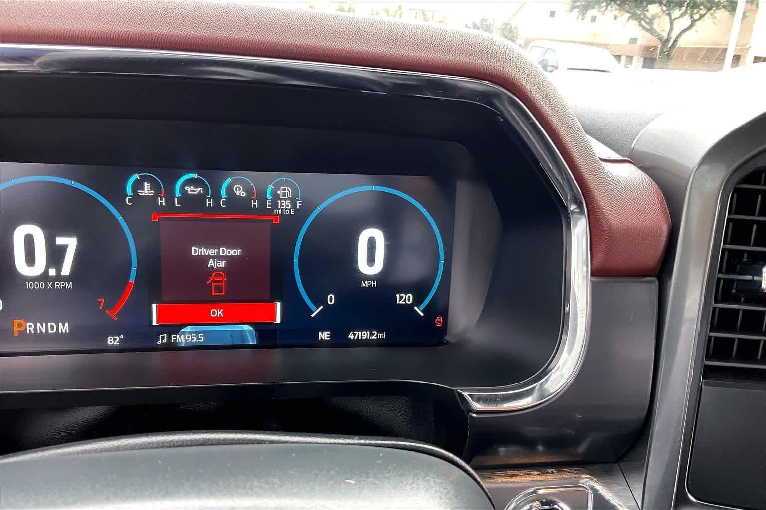 Used 2023 Rapid Red Metallic Tinted Clearcoat Ford LARIAT image 22