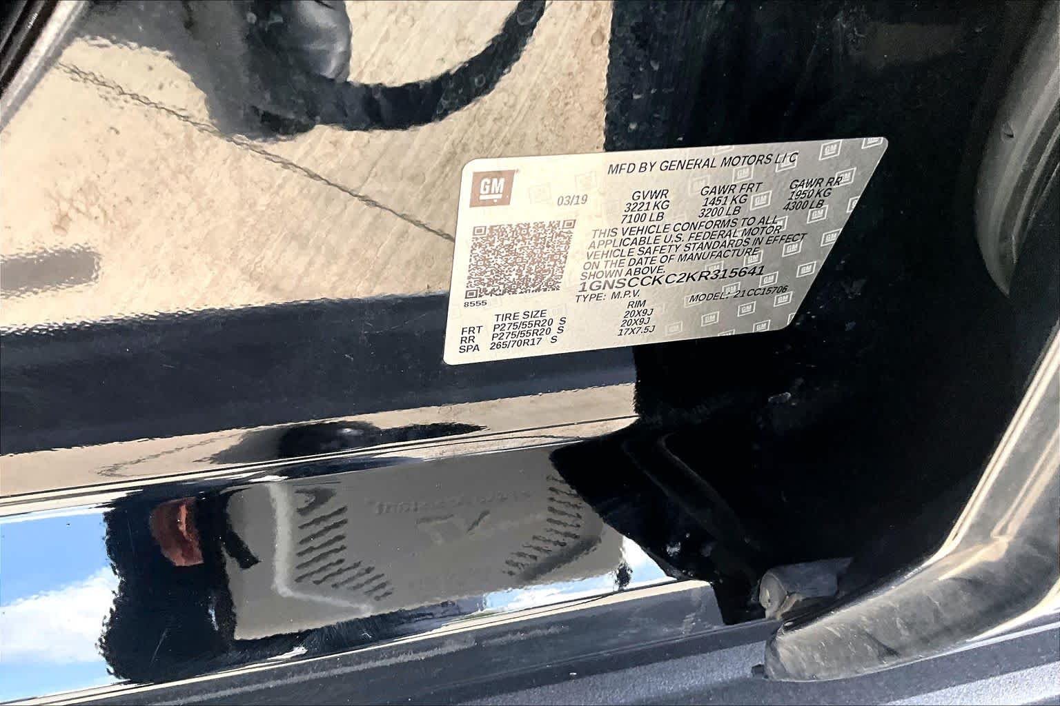 Used 2019 Black Chevrolet Premier image 32
