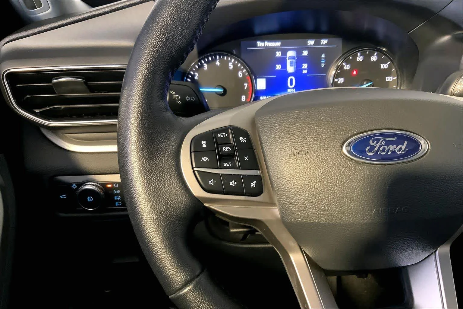 Used 2022 Agate Black Ford XLT image 24