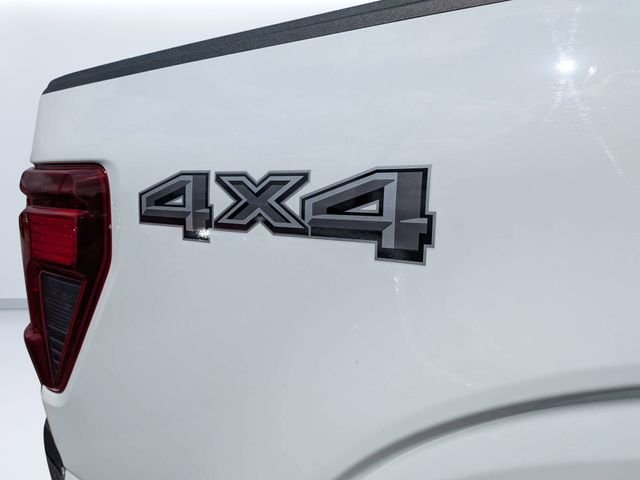 Used 2025 White Ford XLT image 13