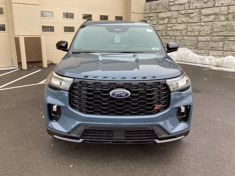 New 2026 Blue Ford ST image 2