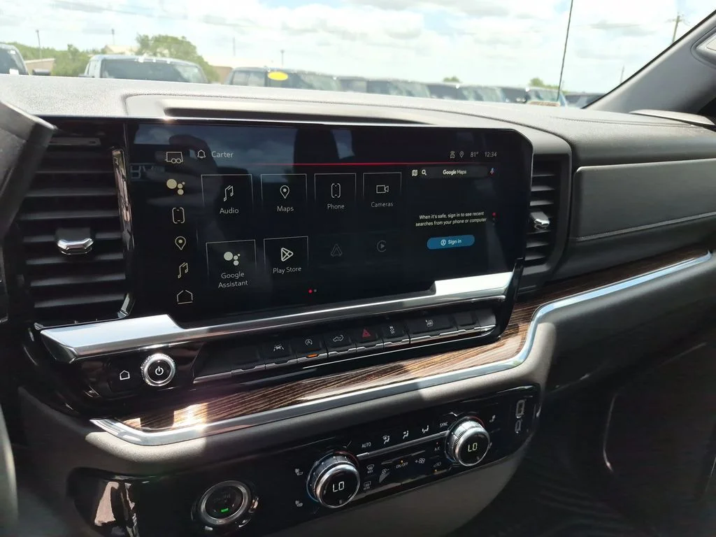 Used 2024 Black GMC Elevation image 29