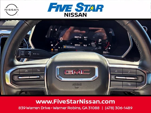 Used 2024 White GMC Elevation image 24
