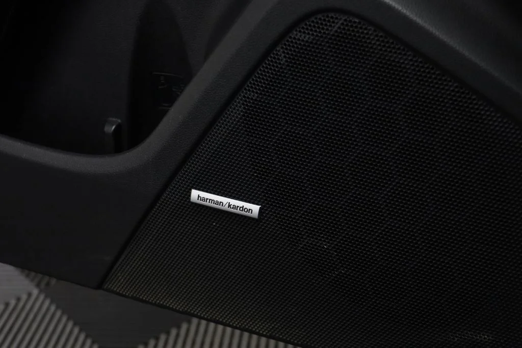 Used 2023 WR Blue Pearl Subaru Limited image 7