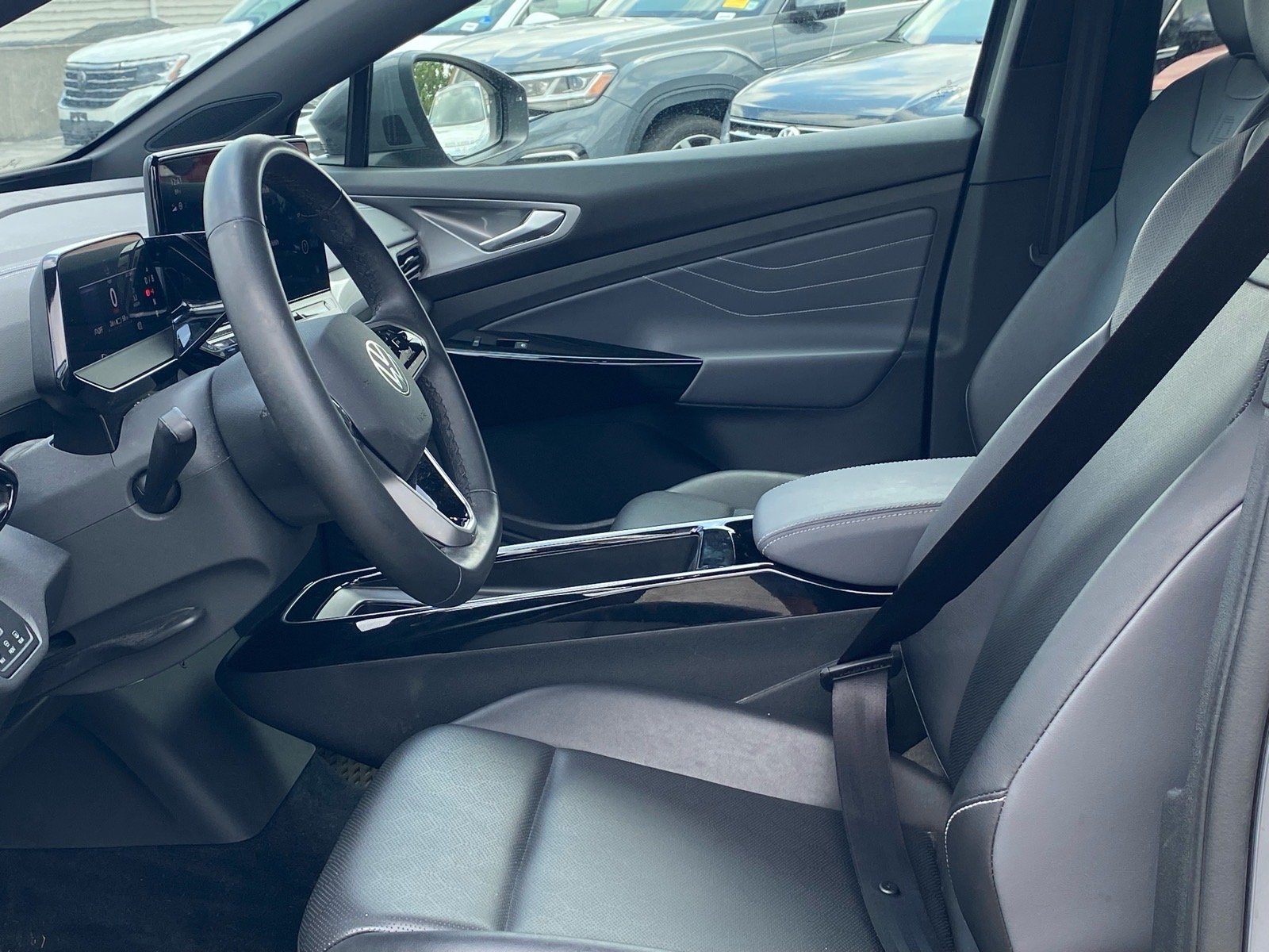 Certified Used 2023 Gray Volkswagen Pro S image 9