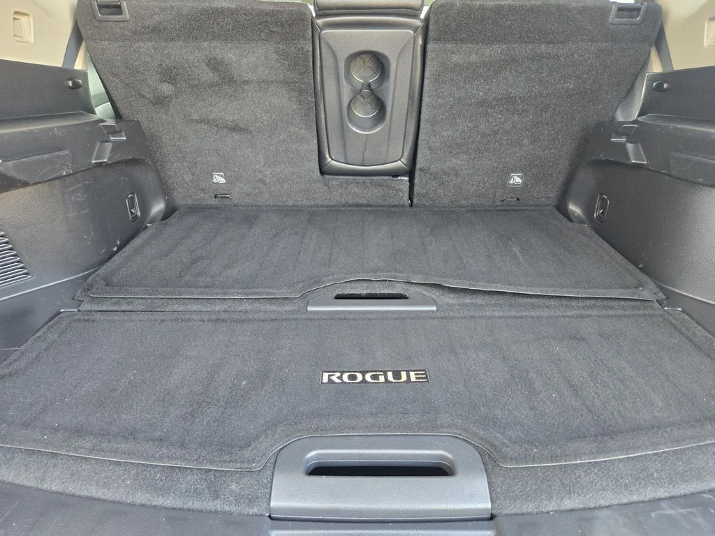 2019 Nissan Rogue SL - Photo 36