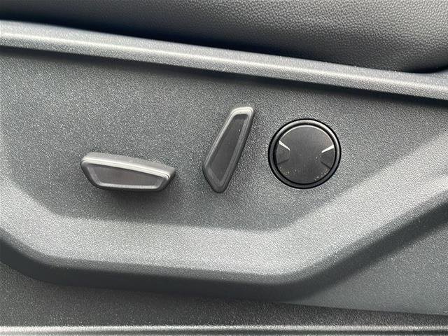 New 2026 Ruby Red Metallic Tinted Clearcoat Ford F-250® Lariat® image 46