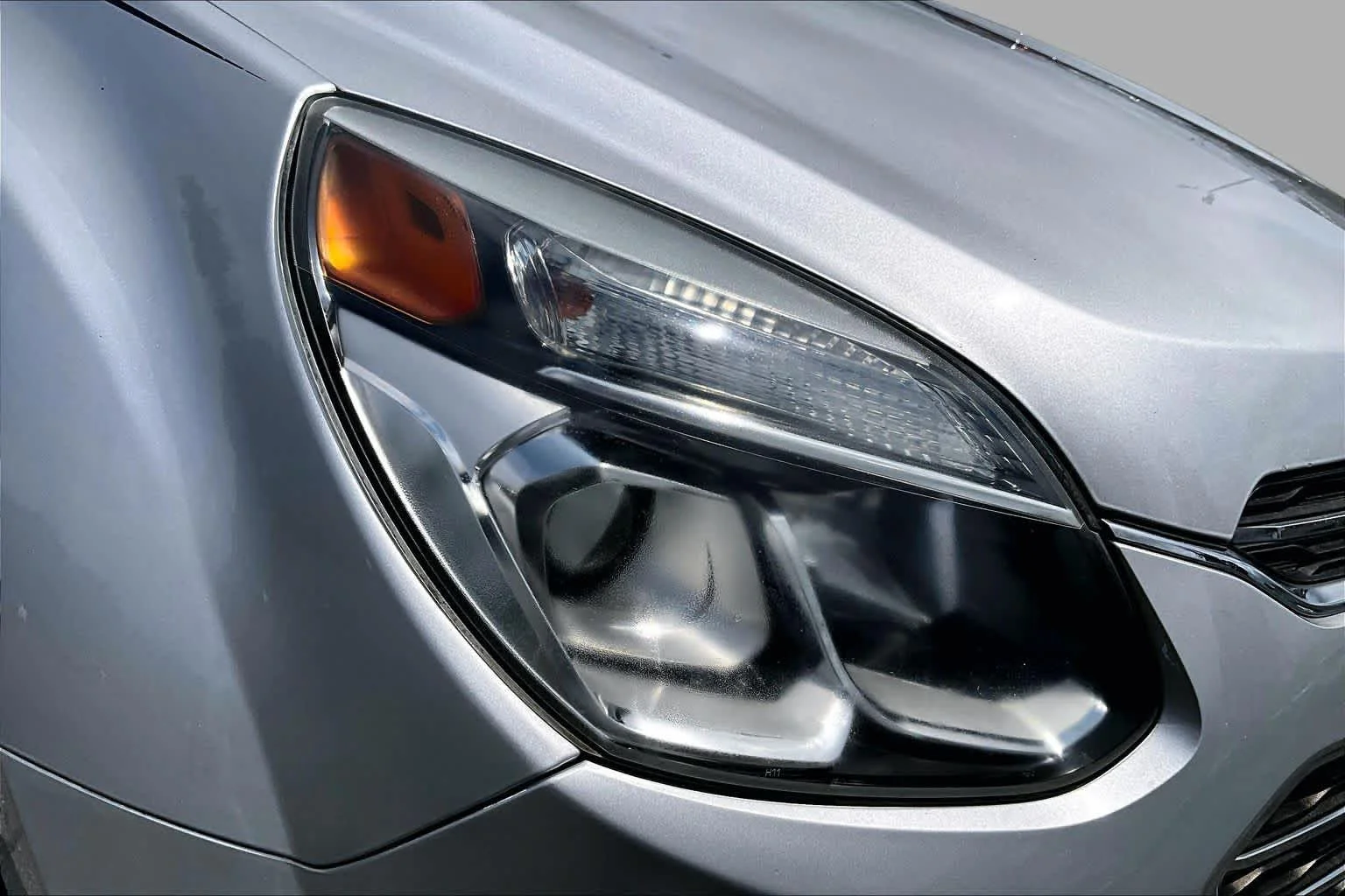Used 2016 Silver Ice Metallic Chevrolet LT image 27