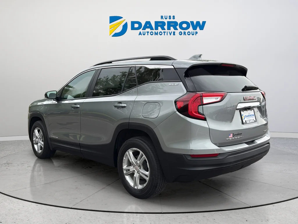 Used 2023 Silver GMC SLE image 3
