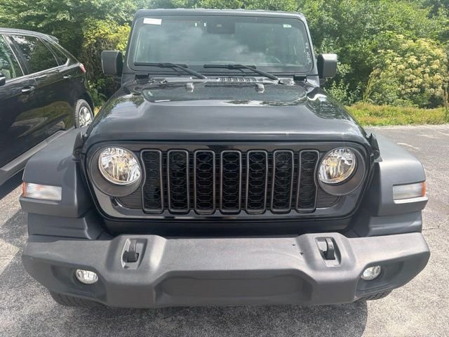 Used 2024 Black Jeep Sport S image 2