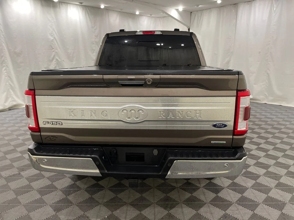 Used 2023 STONE GRAY METALLIC Ford King Ranch image 6