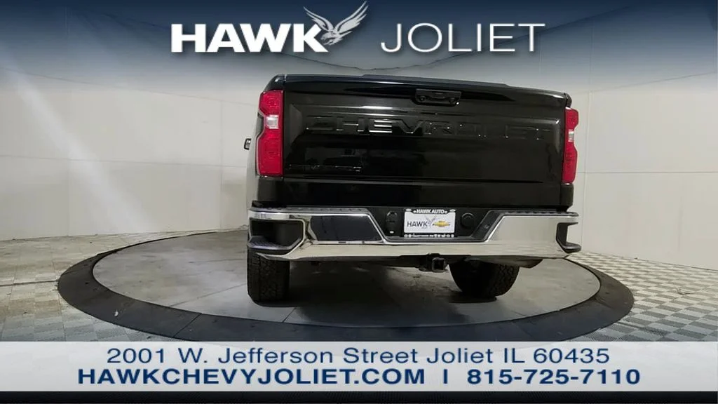 Used 2023 Black Chevrolet LT image 6