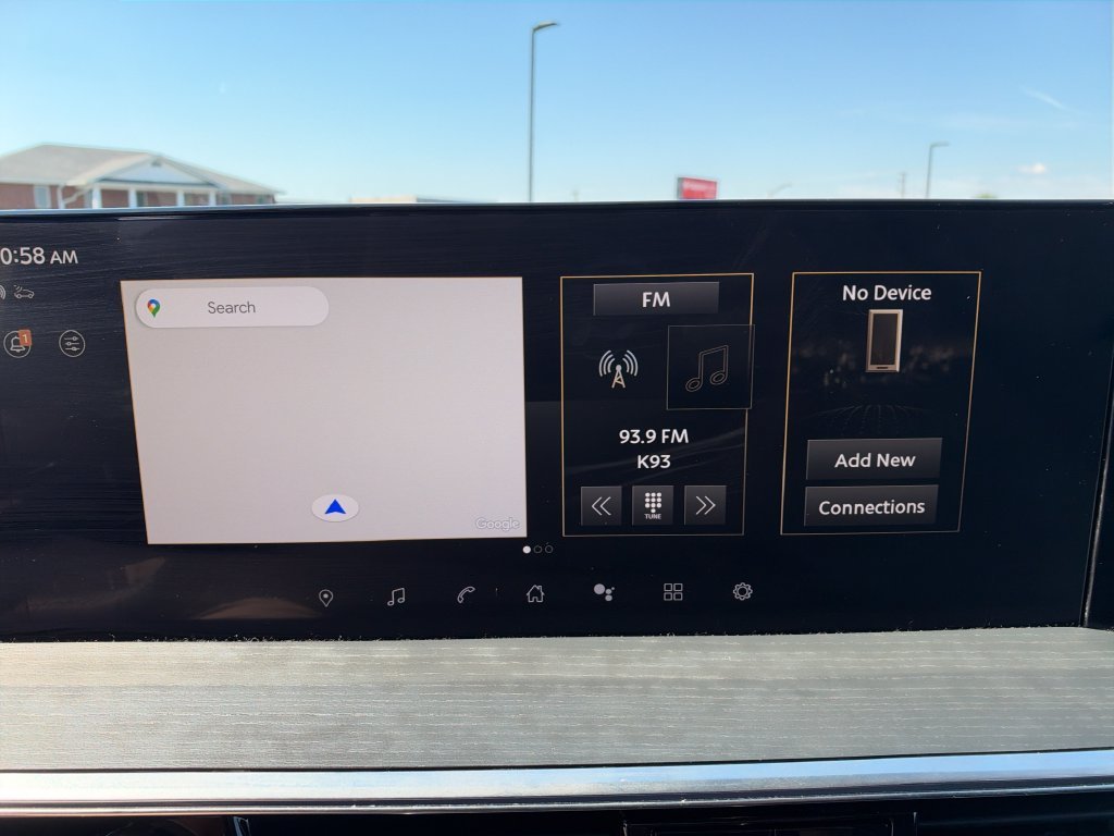 Used 2025 Silver INFINITI SENSORY image 21