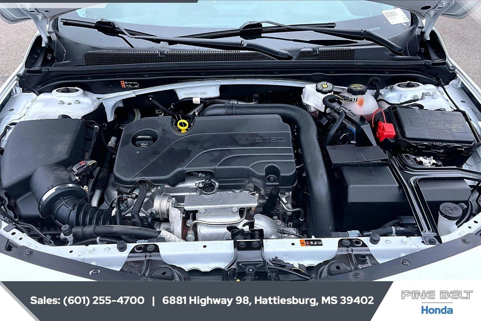 Used 2024 Summit White Chevrolet LS image 8
