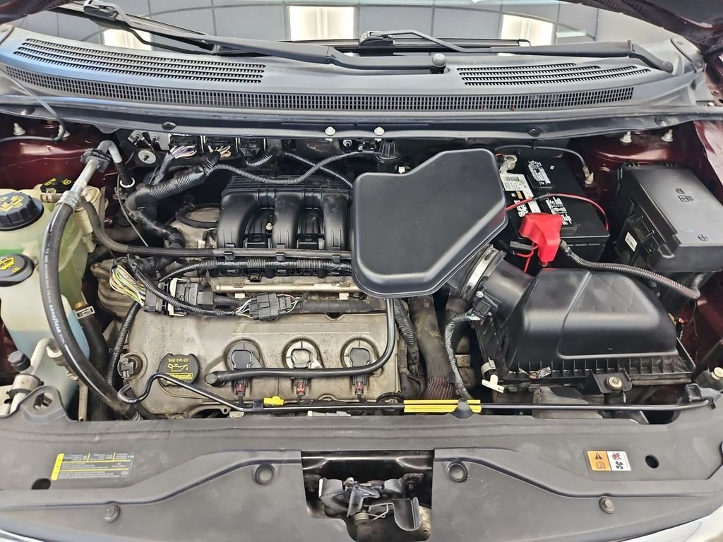 Used 2010 Brown Ford SEL image 31