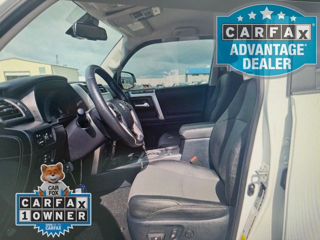 Used 2024 White Toyota SR5 Premium image 3