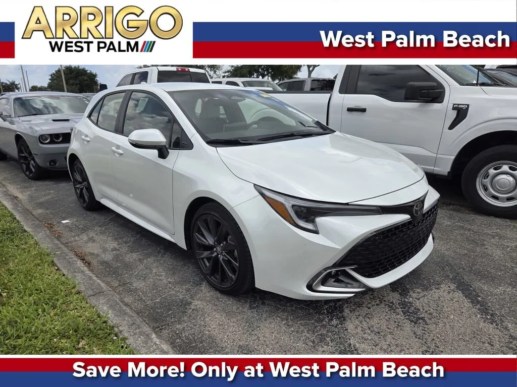 2025 Toyota Corolla XSE CVT's photo
