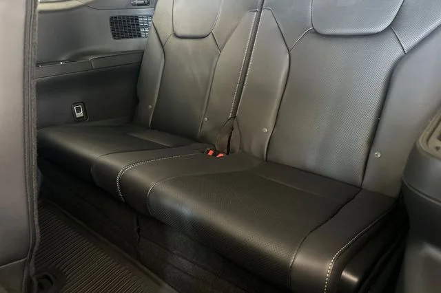 New 2026 Wind Chill Pearl Lexus PREMIUM AWD image 13