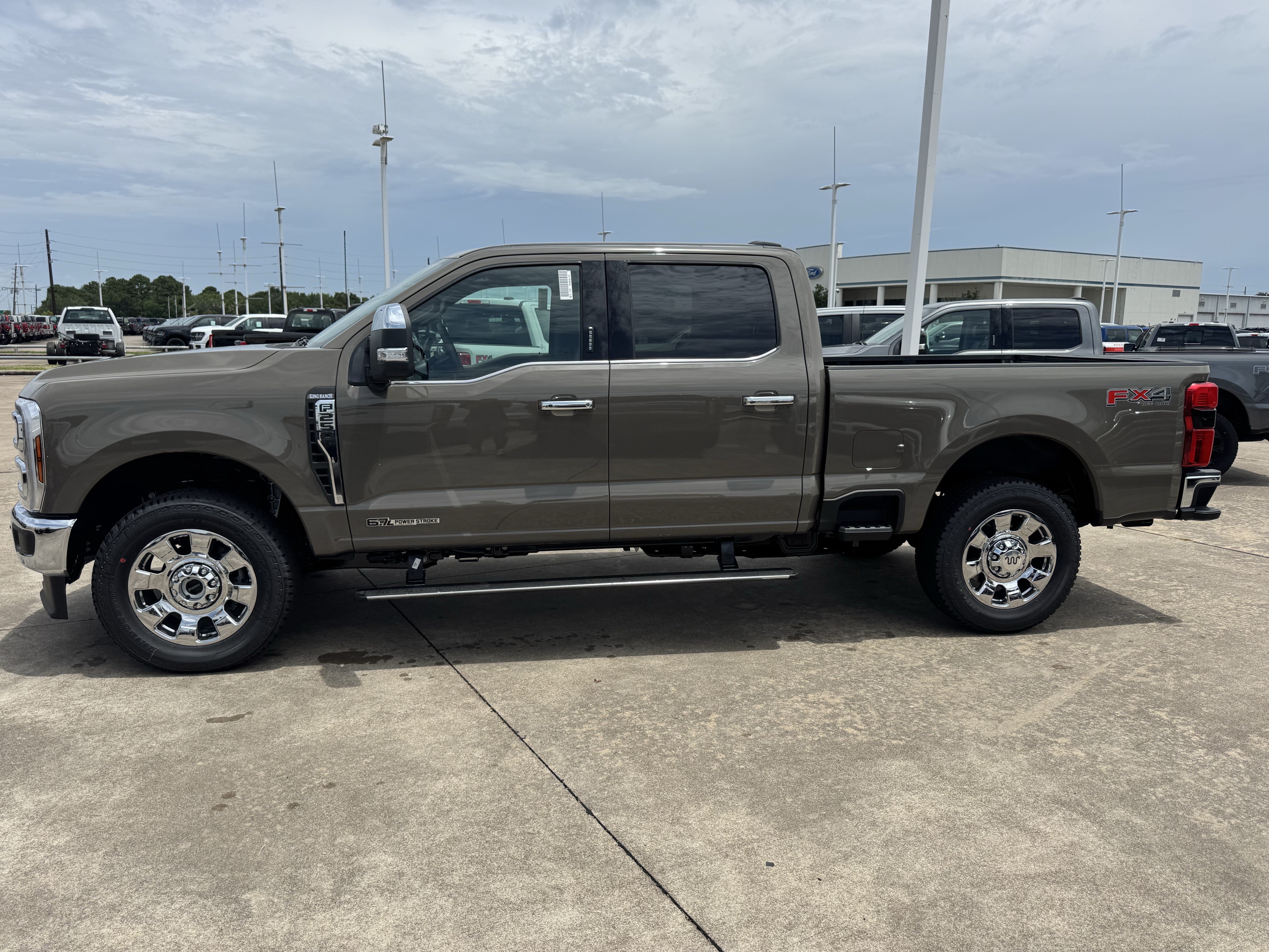 New 2026 Marsh Gray Ford King Ranch image 7