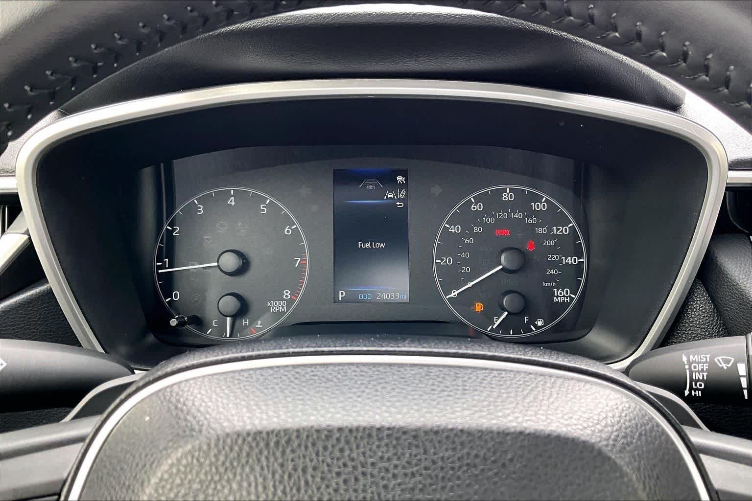 Used 2025 Classic Silver Metallic Toyota SE image 26