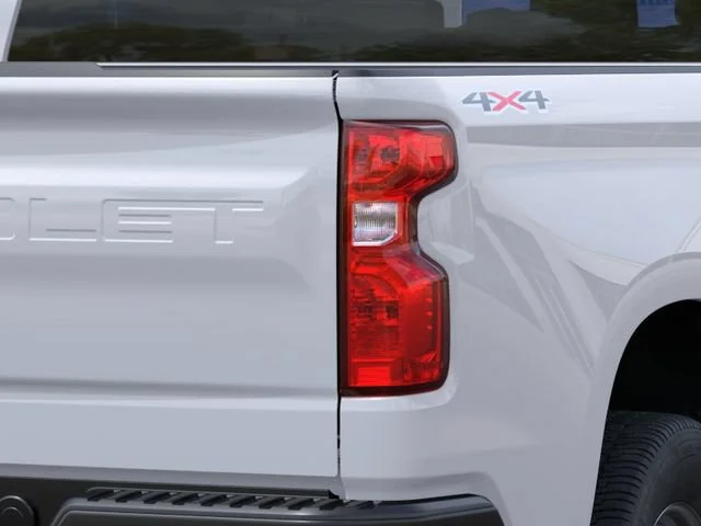 New 2026 Summit White Chevrolet WT image 11