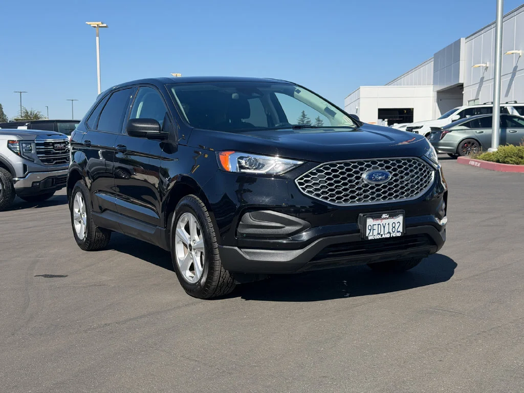 2023 Ford Edge