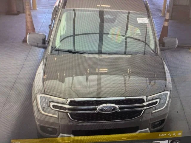 Used 2025 Gray Ford XLT image 3