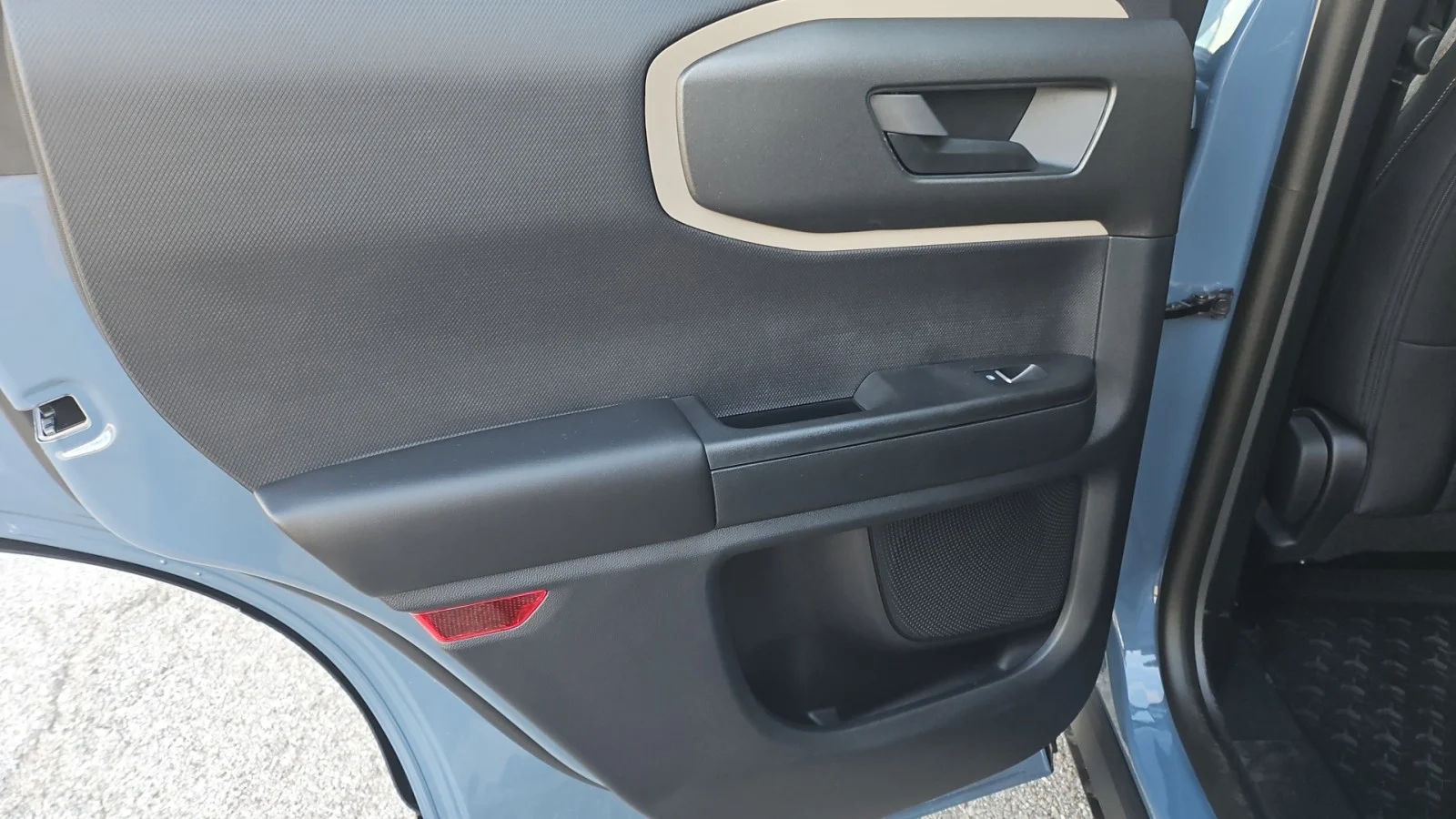 New 2026 Azure Gray Metallic Tri-Coat Ford Big Bend 4WD image 13