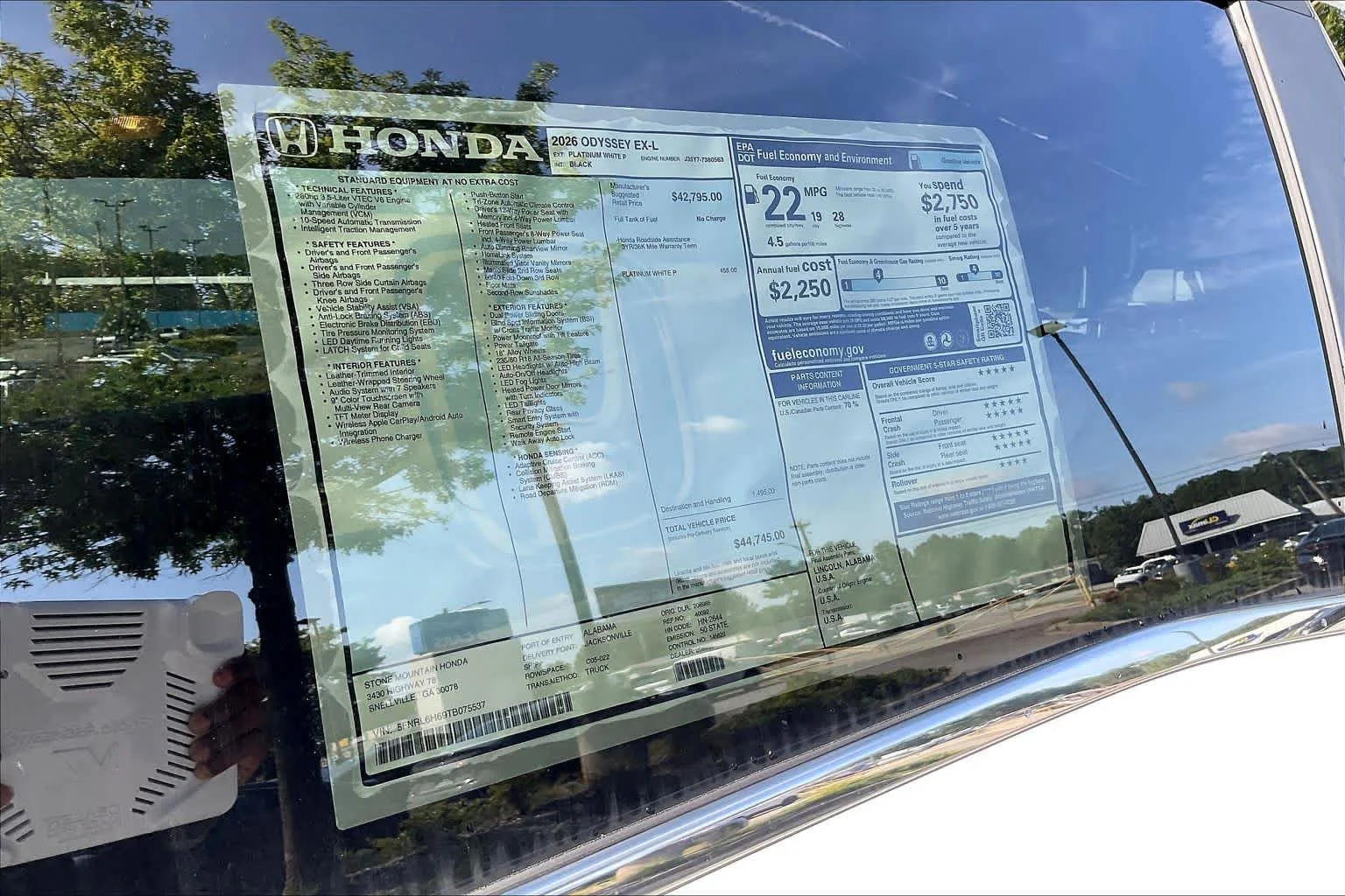 New 2026 Platinum White Pearl Honda EX-L image 20