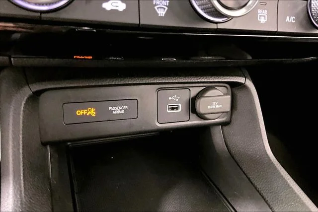 Used 2022  Honda Sport image 14