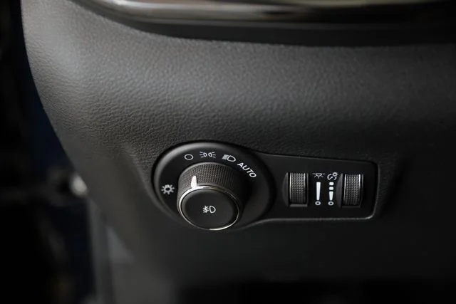 New 2026 Fathom Blue Pearl-Coat Exterior Paint Jeep Trailhawk image 11