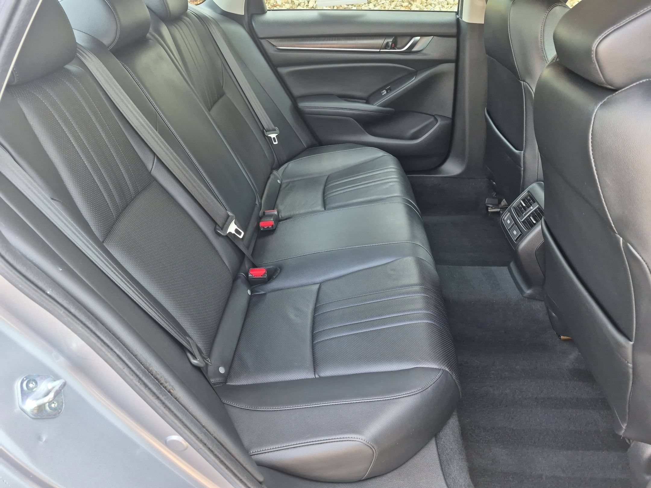 2022 Honda Accord EX-L - Photo 30