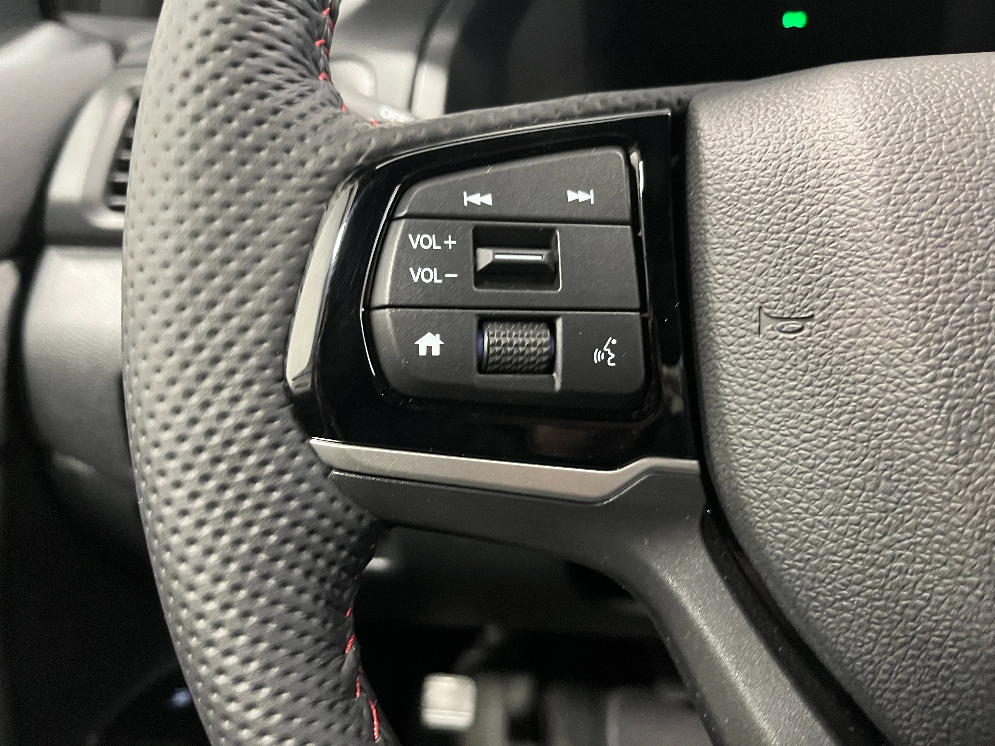 2026 Honda Ridgeline Black Edition - Photo 12