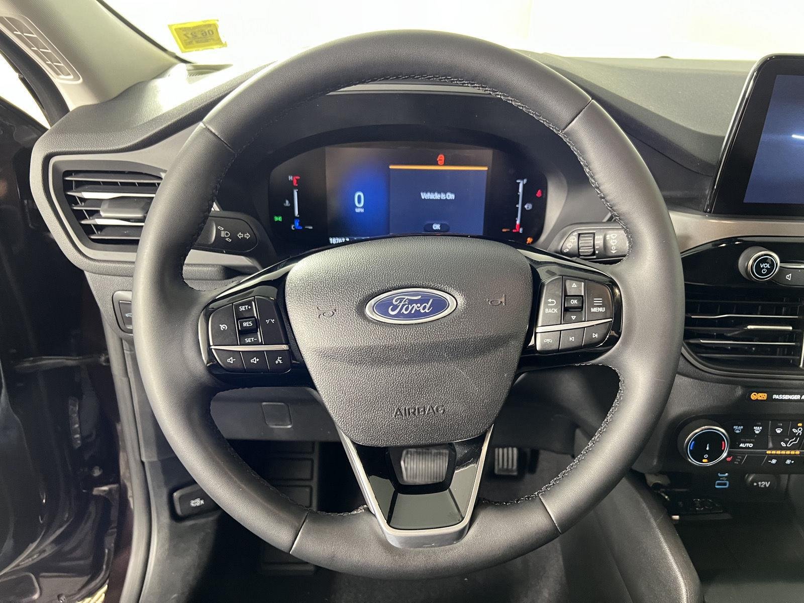 Used 2023 Cinnabar Red Ford Active image 21