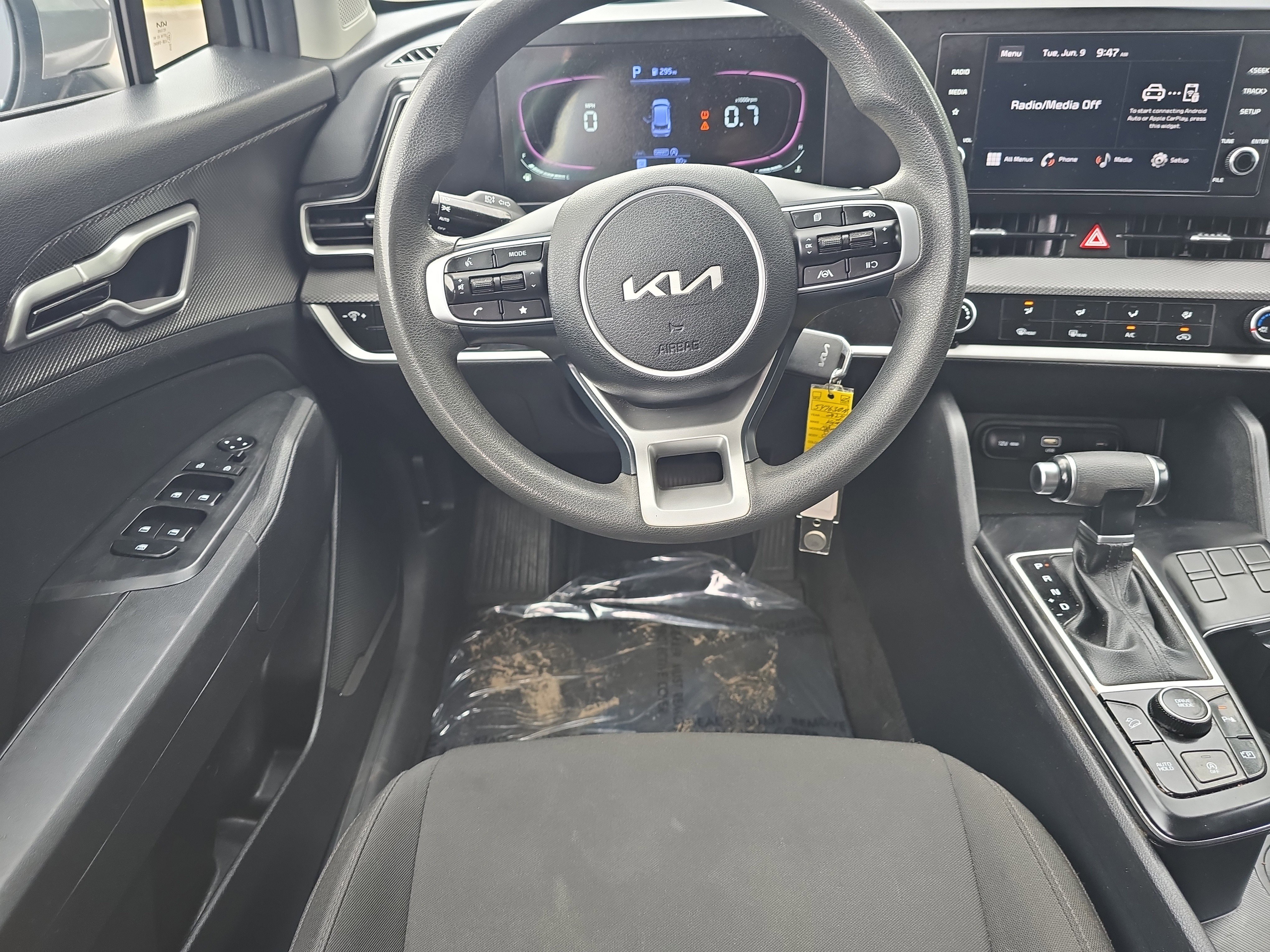 Certified Used 2024 Steel Gray Kia LX image 13