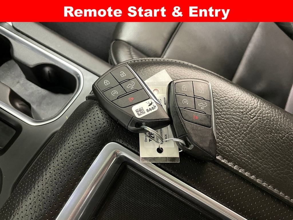 Used 2022 Onyx Black GMC Denali image 9
