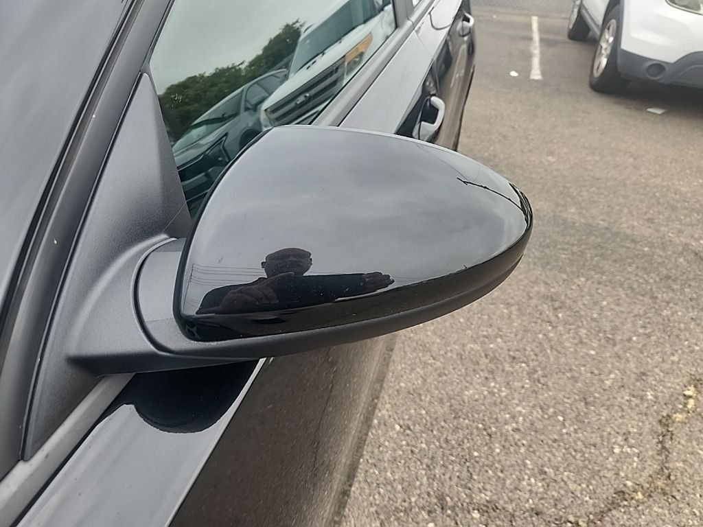 Used 2024 Black Kia LXS image 7