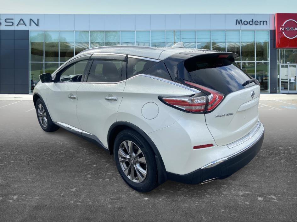 Used 2018 Pearl White Nissan SL image 7