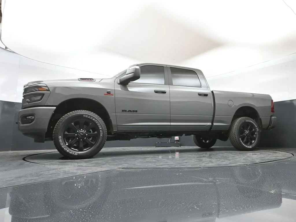 New 2026 Ceramic Gray Clear-Coat Exterior Paint RAM Big Horn image 55