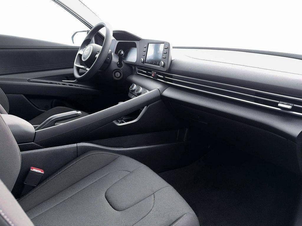 New 2026 Black Hyundai SE image 15