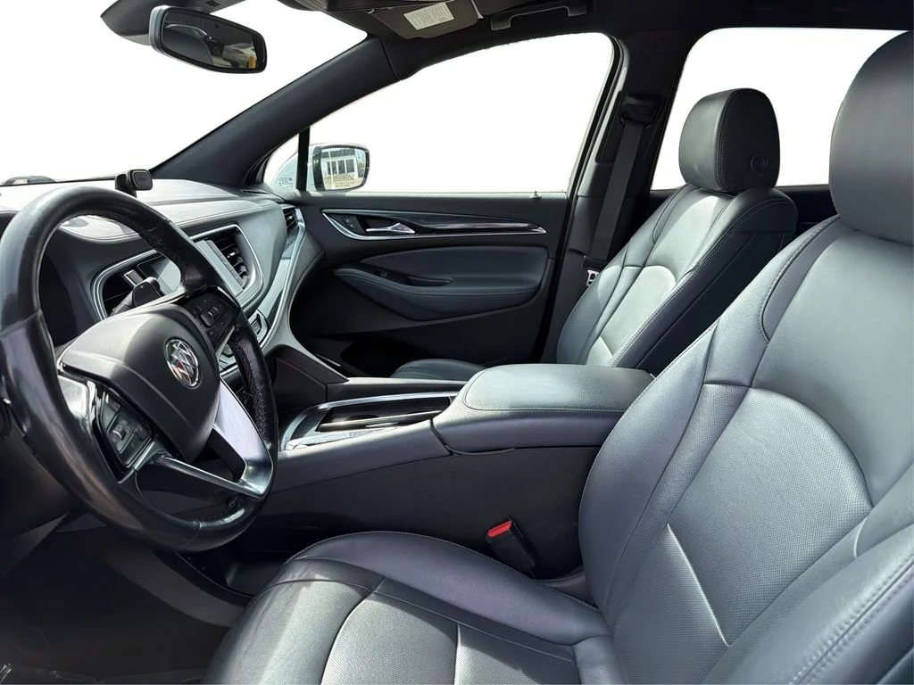 Used 2022 White Buick Essence image 10