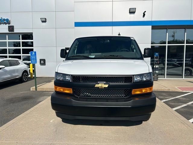 2025 Chevrolet Express Cargo Work Van - Photo 8