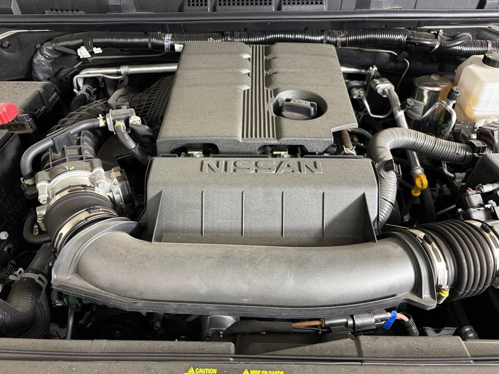 New 2026 Glacier White Nissan Crew Cab SV image 38