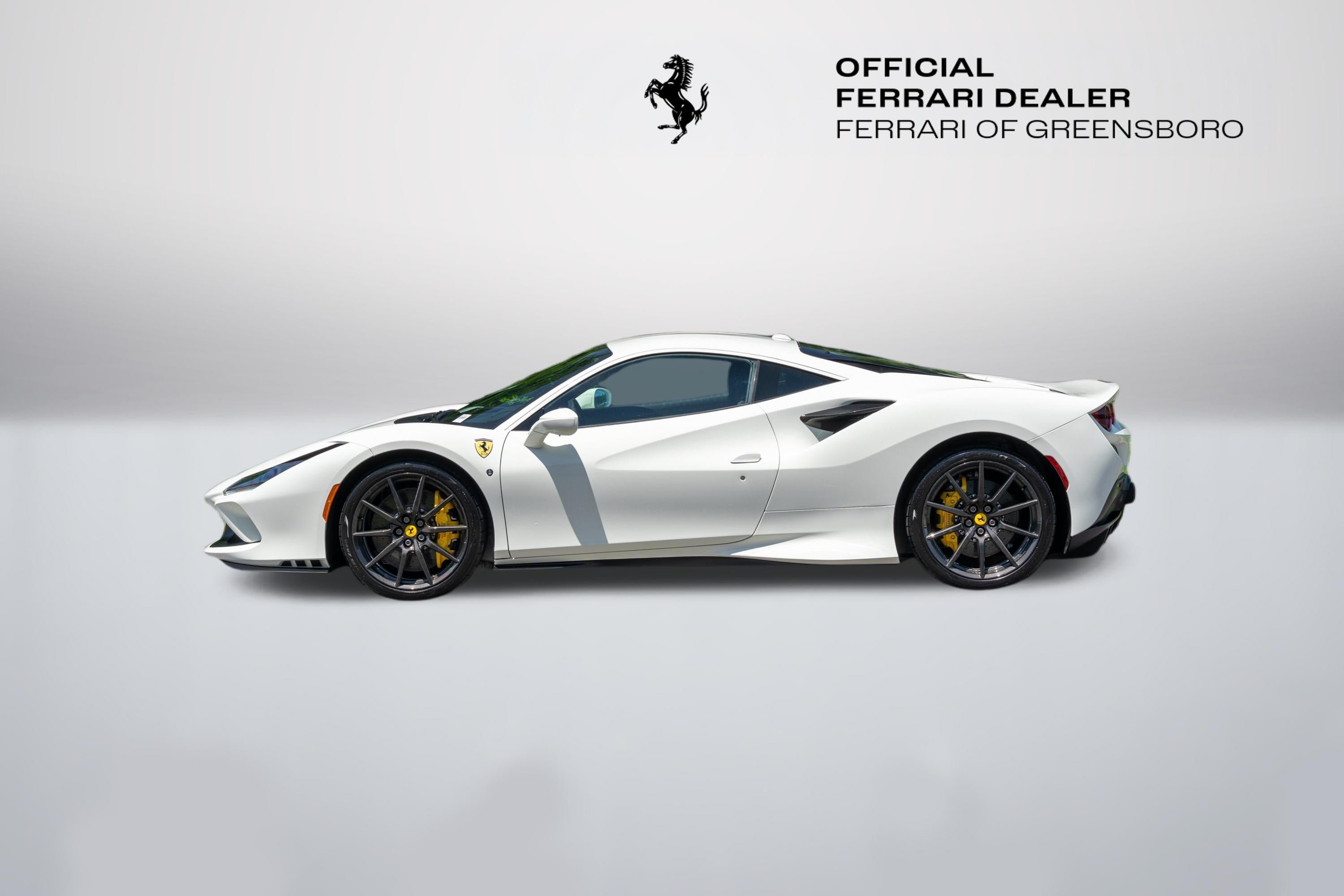 Certified Used 2022 Bianco Avus Ferrari  image 3