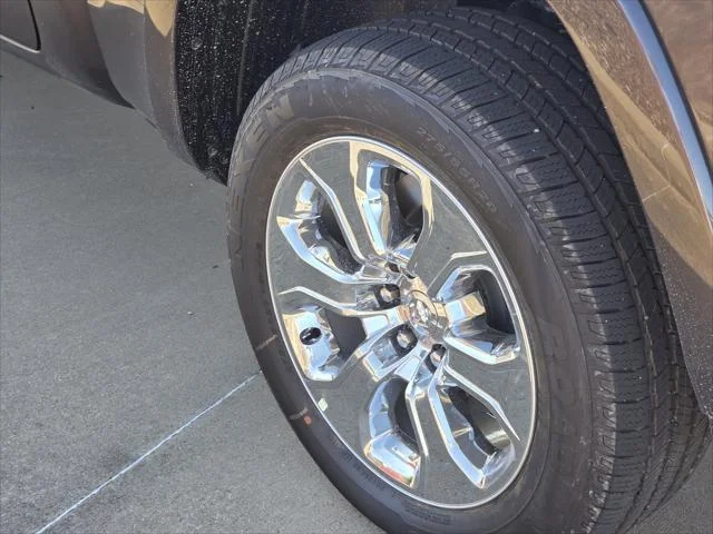 New 2026 Granite Crystal Metallic Clear-Coat Exterior Paint RAM Big Horn/Lone Star image 5