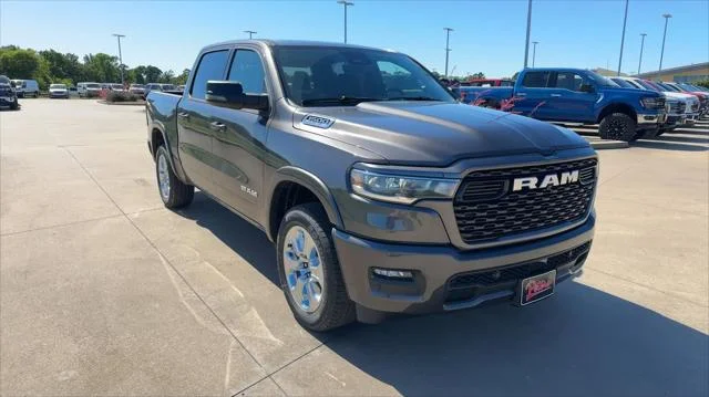 New 2026 Granite Crystal Metallic Clear-Coat Exterior Paint RAM Big Horn/Lone Star image 3