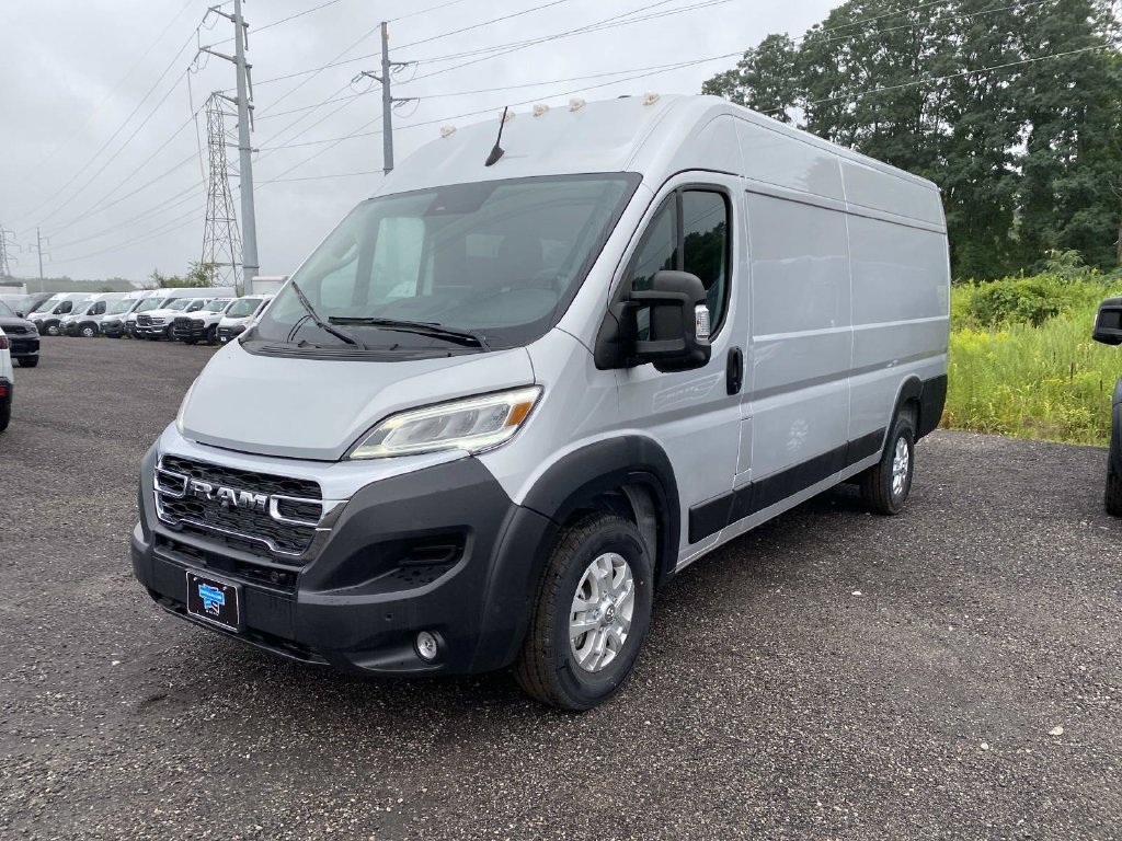 Used 2025 Silver Ram High Roof image 10