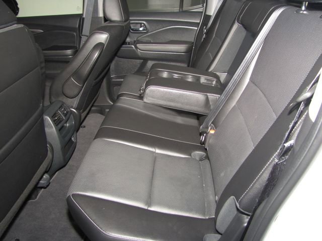 Certified Used 2023 Platinum White Pearl Honda RTL-E image 45