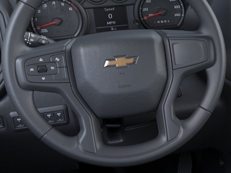New 2026 Summit White Chevrolet WT image 19